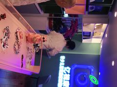 -亿视康青少儿眼镜(五官科店)