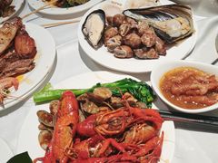 -领鲜活海鲜榴莲自助火锅(东门店)