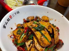 -富正毅三下锅·湘西韵味(天门山索道店)