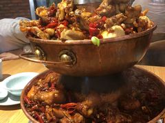 -超越炭火牛蛙火锅鸡(河东店)