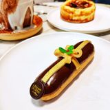 圣诞送巧克力已经OUT了，你女朋友抗拒不了的闪电泡芙礼盒