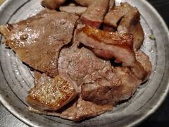 -山川小町·极番烧肉(新地假日广场店)