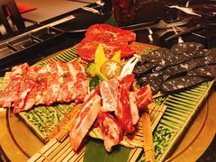 -山川小町·极番烧肉(新地假日广场店)