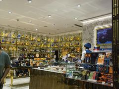 -VENCHI 闻绮(北京国贸商城店)