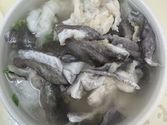 -依云煎包店