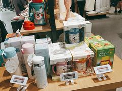 -苏宁极物(苏宁生活广场店)
