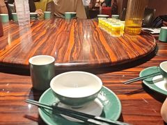 -粤·向群饭店(麓景路店)