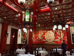 -梅龙镇酒家(南京西路总店)