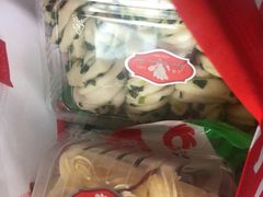 香葱小花卷馒头-白玉兰食品(中山公园龙之梦店)