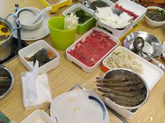 -杨老板·海鲜集市火锅·鲜切牛肉(中防万宝店)