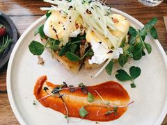 -FLOVIE FLORIST CAFE