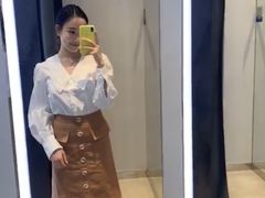 -URBAN REVIVO(七宝领展广场店)