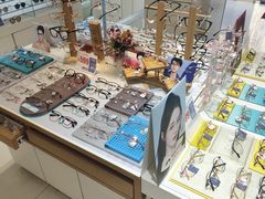 -爱视眼镜(贵州路店)