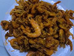 炸河虾-何适山庄 ·可团建(水长城P2停车场店)