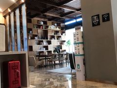 -长沙晚报大道亚朵酒店