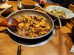 -吃饭皇帝大土家民族菜(正大广场店)