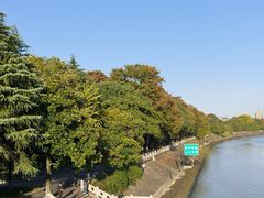 -闸弄口(地铁站)