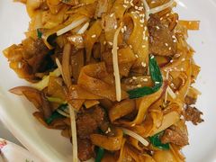 干炒牛河-东鑫记港式茶餐厅(南京东路店)