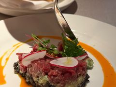 牛肉塔塔配牛油果黑橄榄酱-Solo(衡山路店)