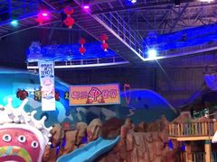 -烟台海昌鲸鲨海洋公园