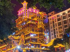 -小天鹅火锅·一线江景洪鼎旗舰店(洪崖洞店)