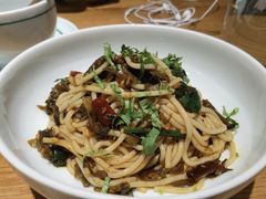 弥渡酸菜炒粉丝-一坐一忘云南菜(嘉里中心店)
