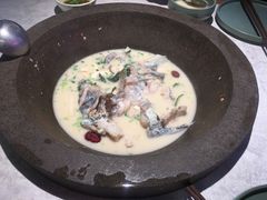 -鲜潭蒸汽石锅鱼(五道口购物中心店)