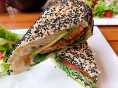 烟熏三文鱼三明治-JamaicaBlue(新城国际店)