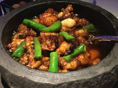 石锅杭椒牛蛙-桂满陇-西湖船宴(西单大悦城店)