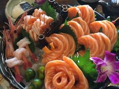 三文鱼刺身-轻音料理(王府星Mall店)