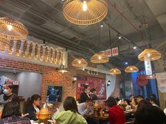 大堂-炉小二铜锅牛蛙•川湘菜(三里屯店)