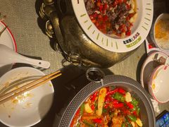 -老湖南民间菜·牛肉十八炒(花都店)