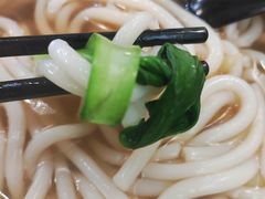 -丽虹云南过桥米线(兴工街店)