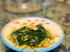 沙葱炒蛋-丝路天山酒店(国际大巴扎店)