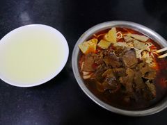 -薛记襄阳香辣牛肉面(平安路店)