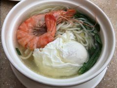 -亮马河饭店翠雅咖啡厅