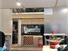 大堂-董厨煨汤馆(车站路店)