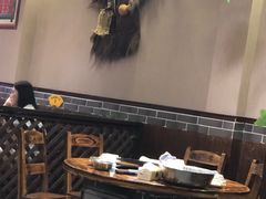 大堂-地锅公社·现炒地锅鸡·地锅鱼·夜宵(罗锦路店)