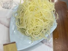 -乡土黄·鲜牛肉火锅·小龙虾(兴业街店)