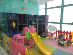 -Isee灰姑娘国际儿童艺术中心(证大·大拇指广场店)