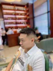 -尼特斯男士发型馆