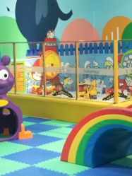 -爱婴室(上海浦建路店)