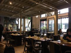 大堂-一棠龙虾•王牌虾球(光谷天地店)