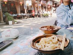 -郑三炮名小吃(公馆老街店)