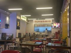 大堂-七爷清汤腩·港式餐厅(金狮广场店)