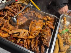 -铁西广场(地铁站)