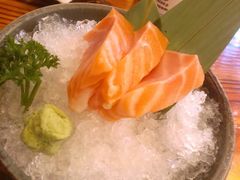 三文鱼刺身-坂吉屋·居酒屋深夜食堂(龙湖店)