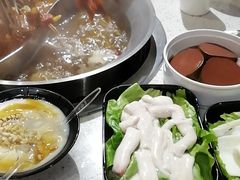-牛華八婆火锅串串(南中环店)