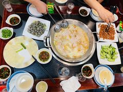 -老来福·非遗酸汤兔(凯旋路店)
