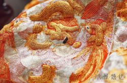 -欣薇婚纱(新源乐汇城店)